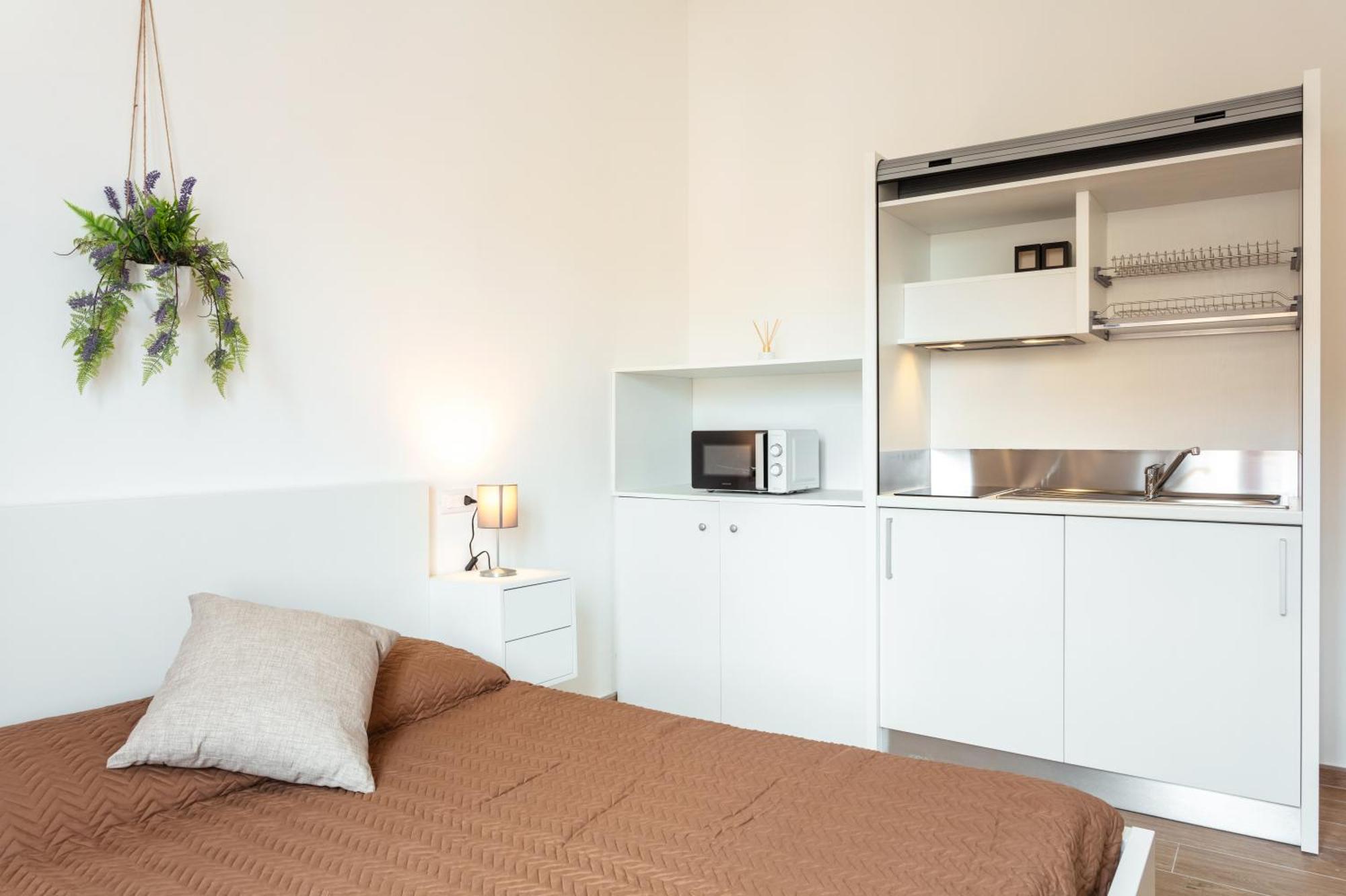 Lena'S Rooms Олбия Екстериор снимка